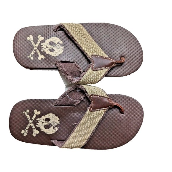 NWT The Children's Place Boys Brown Flip Flop Sandal Skull Slip-On 10-11… - Picture 3 of 7